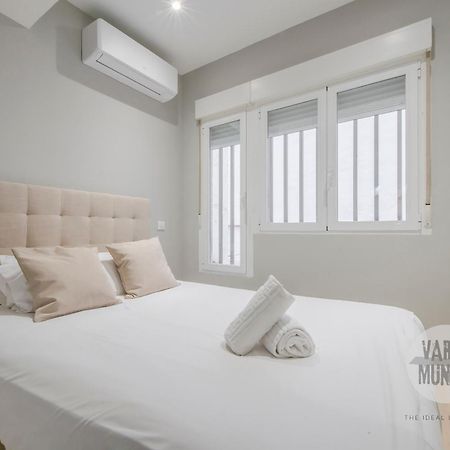 Pequeno Paraiso Para 4, En Plaza De Chueca Madrid Kültér fotó